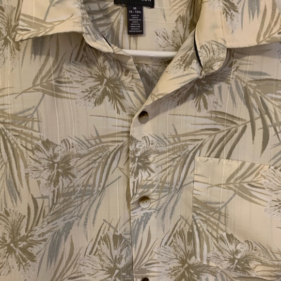 Air Camp Short Sleeve Shirt - Picture 4 of 5